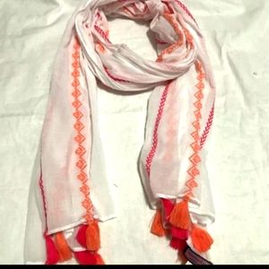 Vineyard Vines Embroider Summer Tassel white Scarf